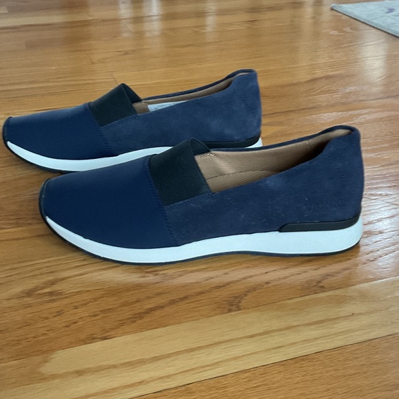Vionic Shoes - Vionic Cameo Navy Blue Slip On Women's Shoes